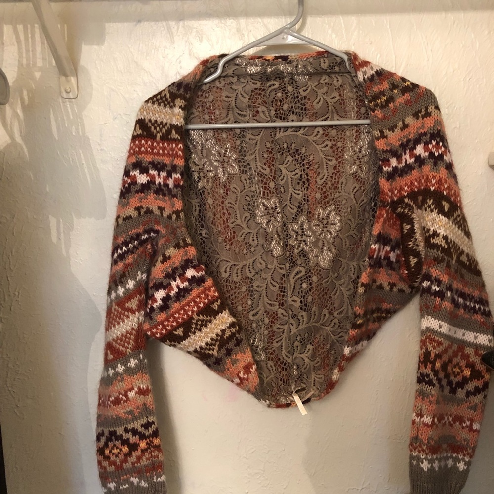 Free people shrug